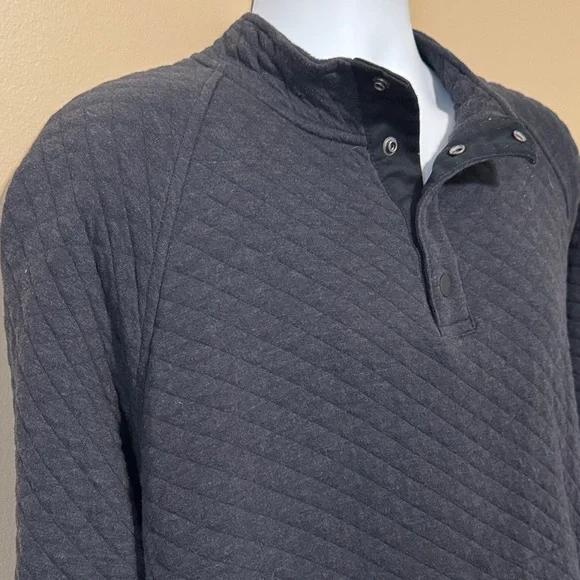 Eddie Bauer Black Quilted Sweatshirt - Picture 5 of 11